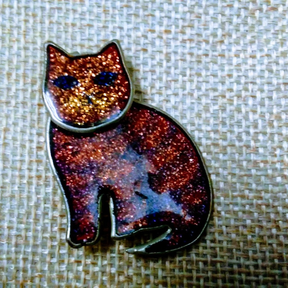 Adorable Little Cat Pin